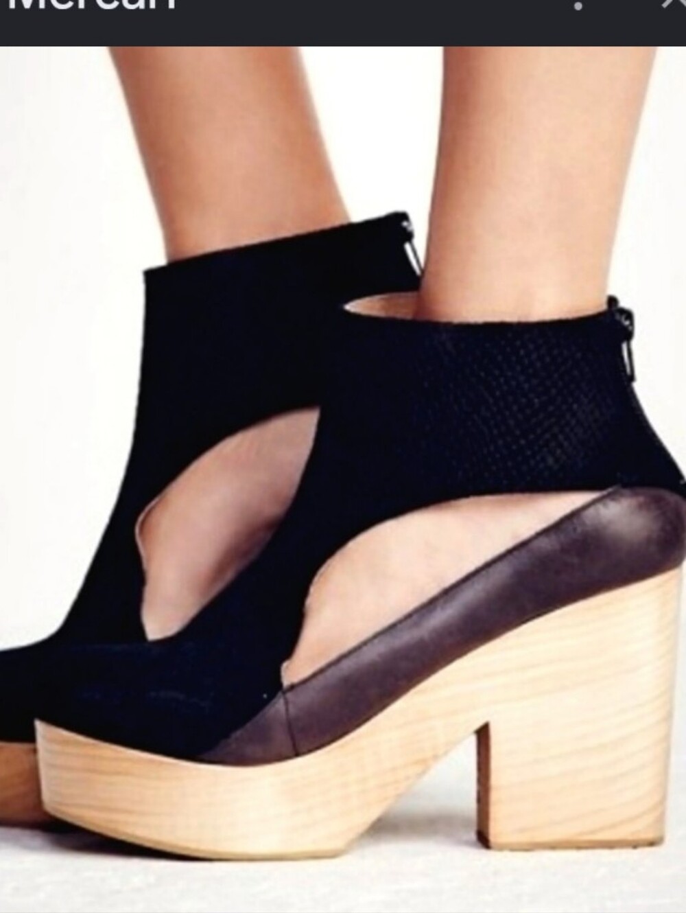 Free People Horizon Platform Clogs Leather Snake Texture 38